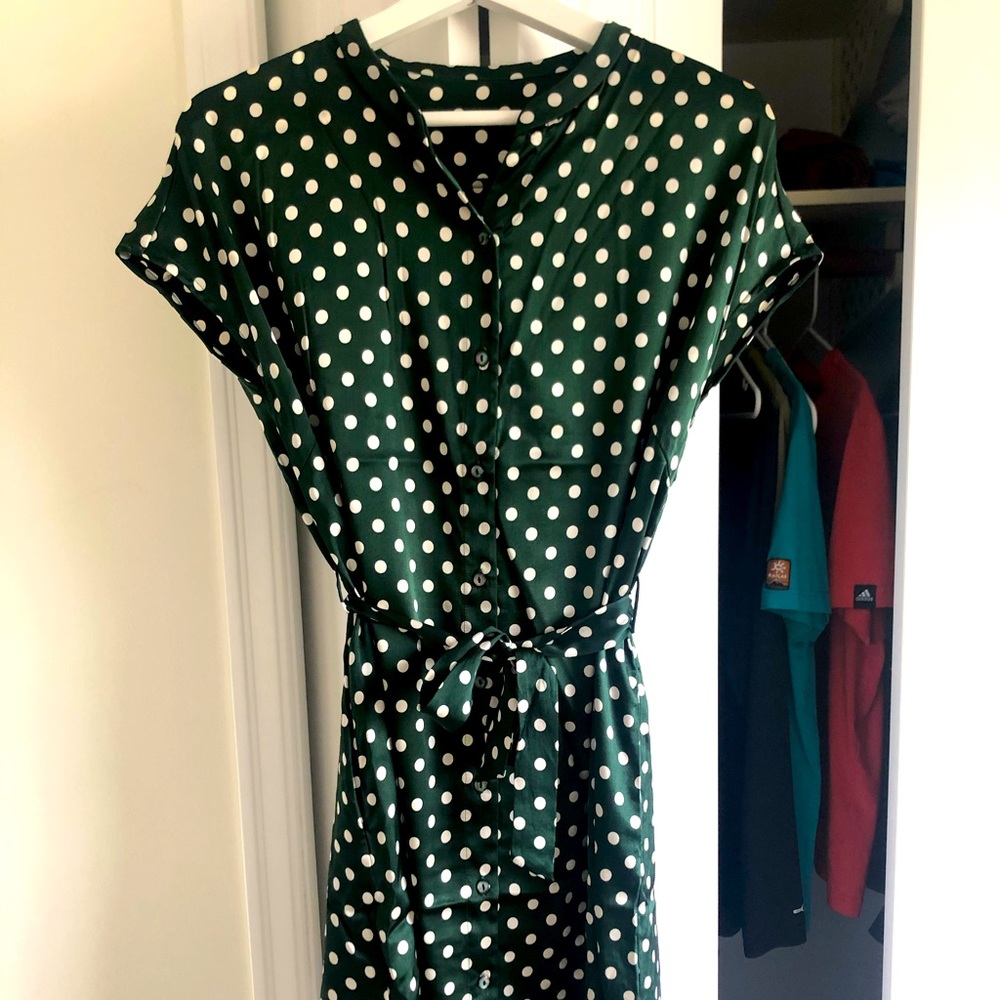 Closet clear out!! 100% Silk dress